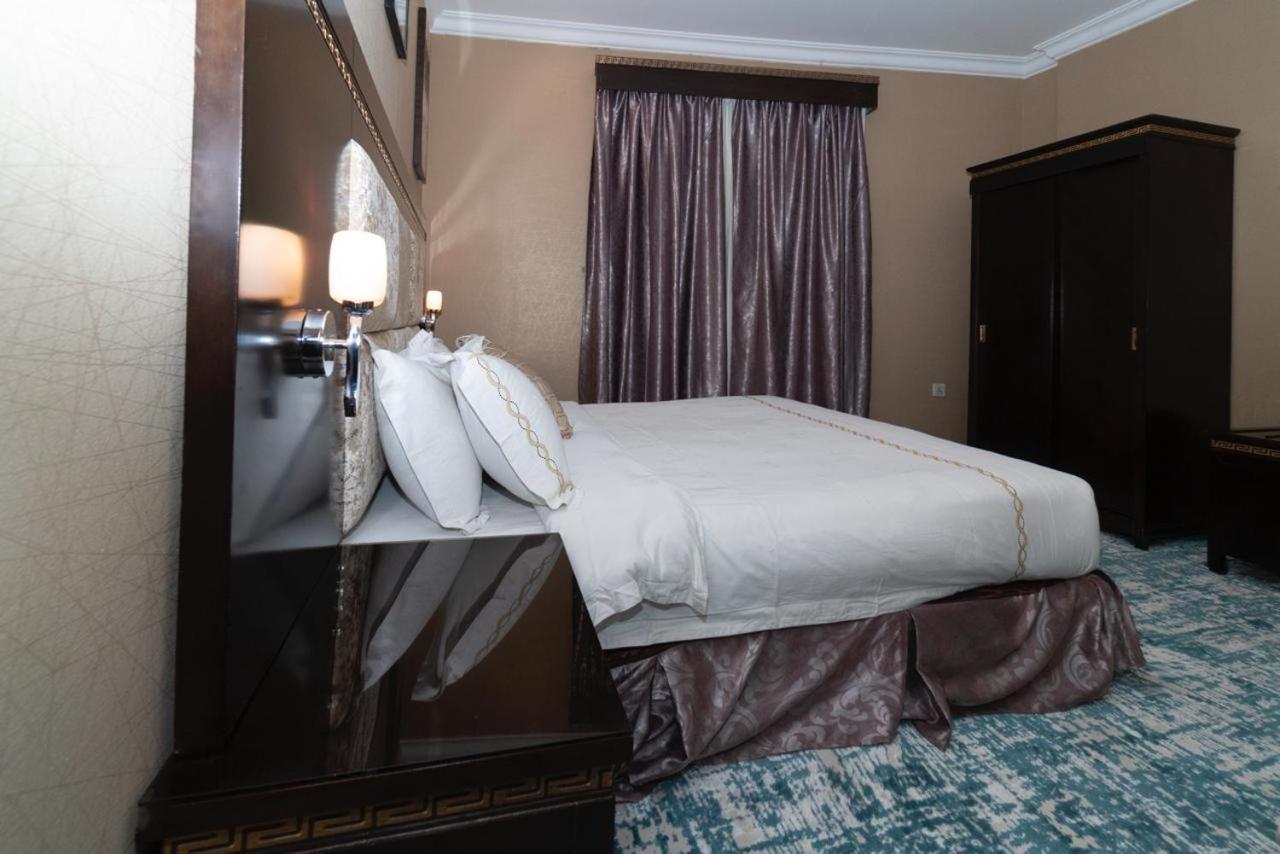 Al Masem Luxury Hotel Suites 3 Al Ahsa Al-Hofuf Bagian luar foto