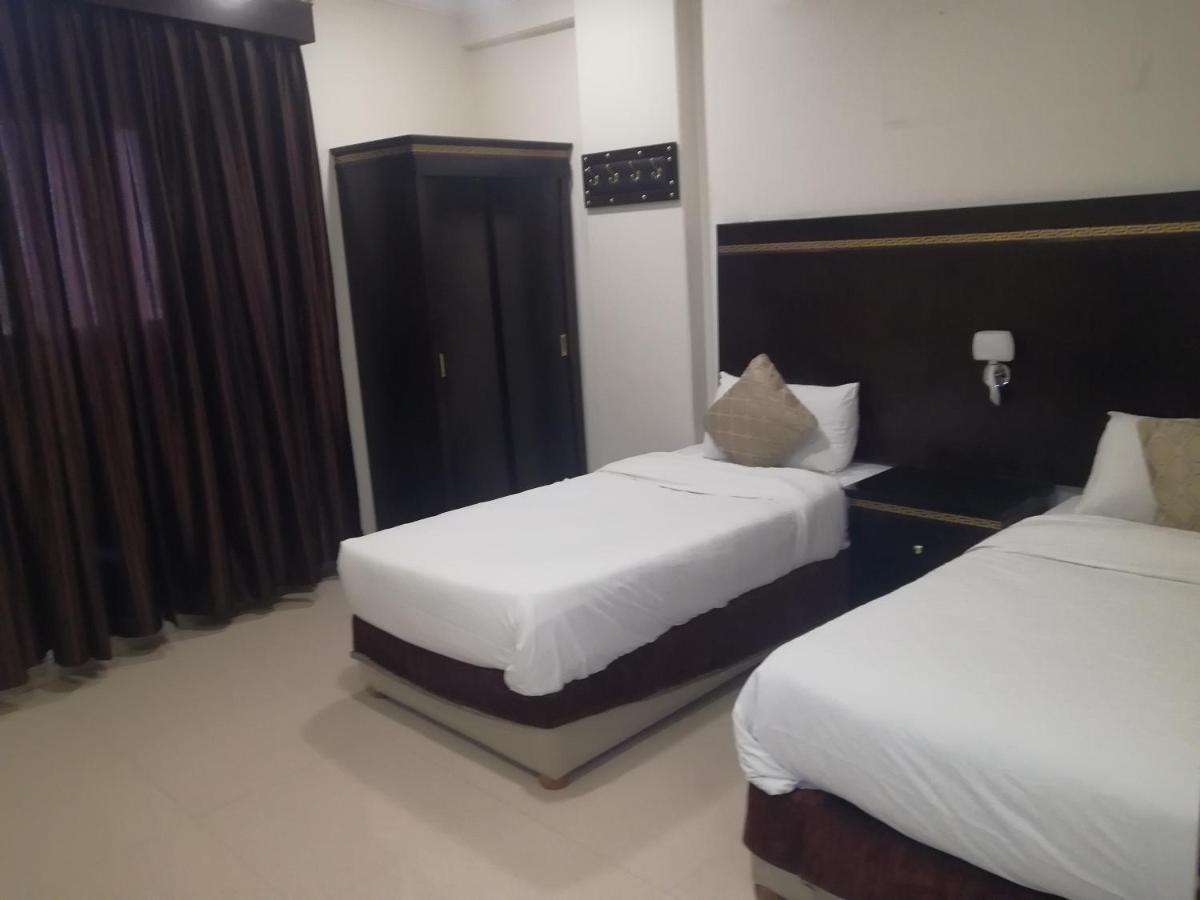 Al Masem Luxury Hotel Suites 3 Al Ahsa Al-Hofuf Bagian luar foto