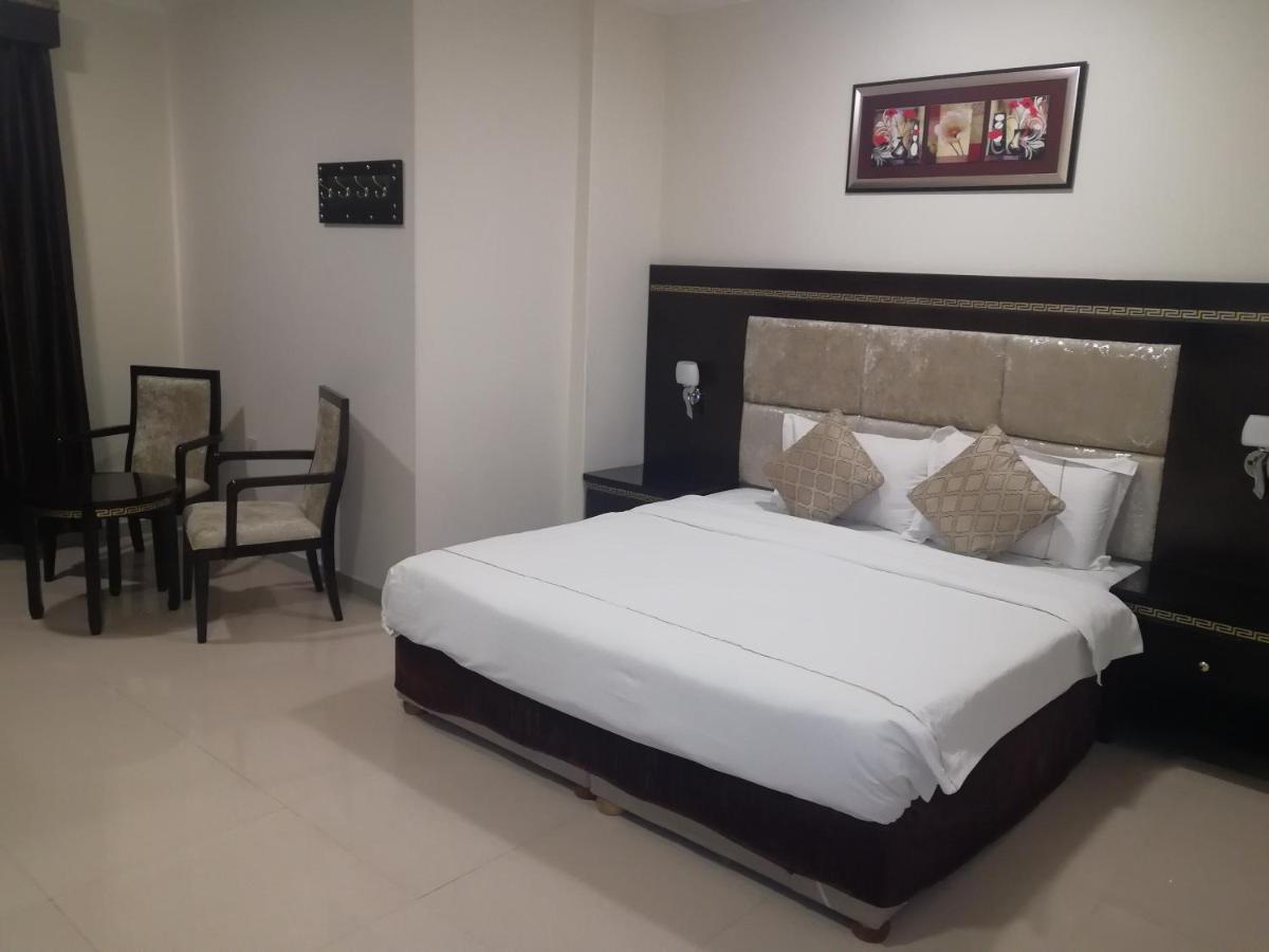 Al Masem Luxury Hotel Suites 3 Al Ahsa Al-Hofuf Bagian luar foto