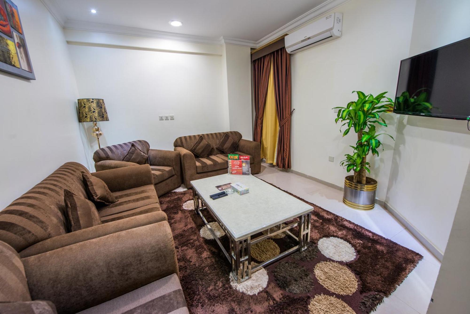 Al Masem Luxury Hotel Suites 3 Al Ahsa Al-Hofuf Bagian luar foto